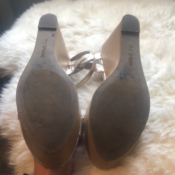 Soft Metallic Gold + Wooden Wedge From ALDO - Picture 5 of 7